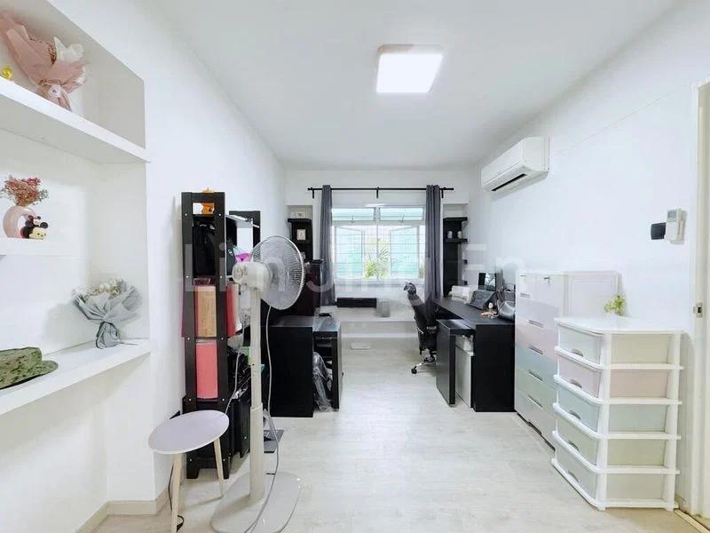 5 Room (5I) HDB for Sale in  106A Punggol Field - Image 6